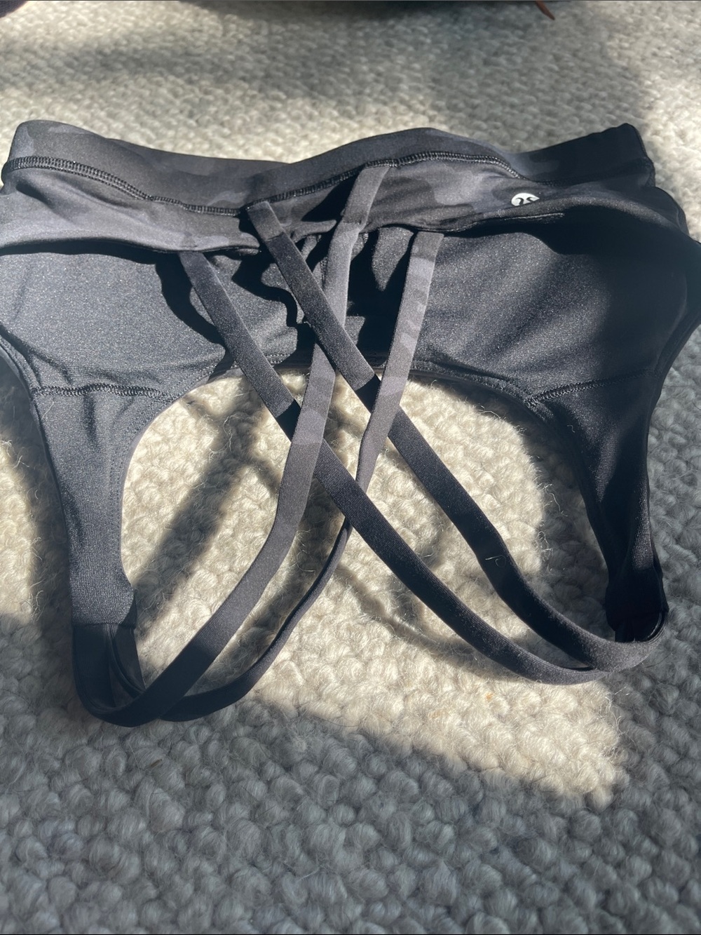 Lululemon “Energy” Sports Bra 8 - Charcoal Camo - Picture 6 of 11